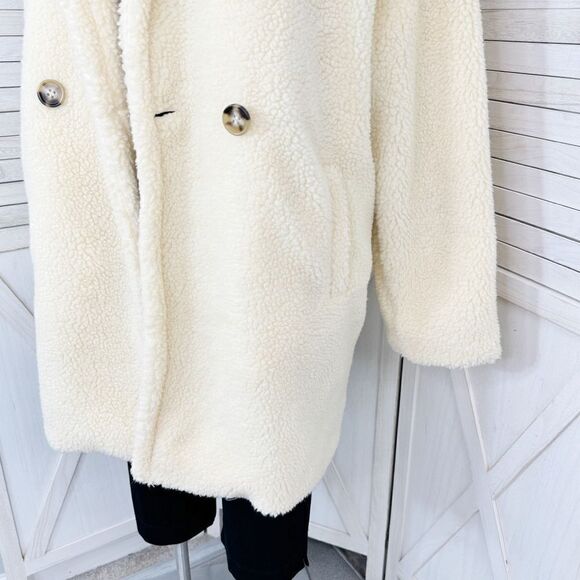 Pretty Little Thing Faux Sherpa Double Breasted Teddy Coat Cream 10 Borg Lapel - Picture 9 of 16